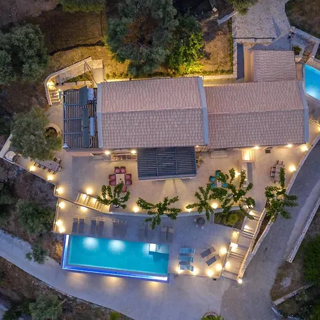 Villa Alexandras's Mansion - Fragkia's House Agia (Chania, Crete)